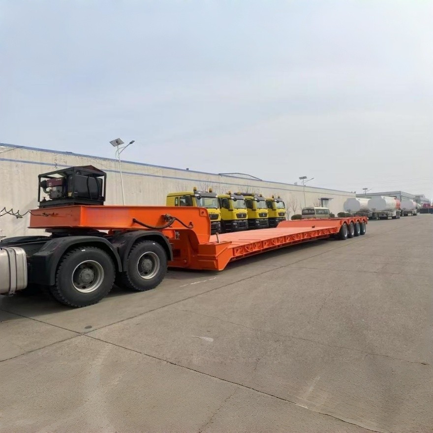 Heavy-duty Low-bed Semi-trailer factory