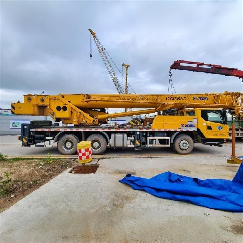 Large Wheeled Crane best